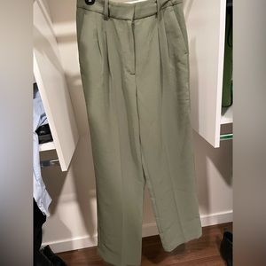 Aritzia Effortless Pants